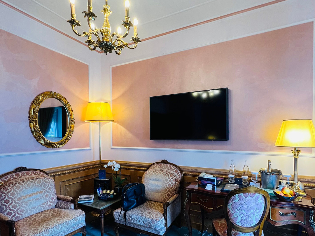 斯普莱迪德皇家酒店主图