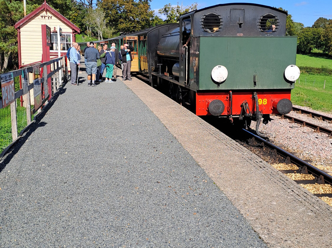 怀特岛蒸汽火车-Wootton必去景点
