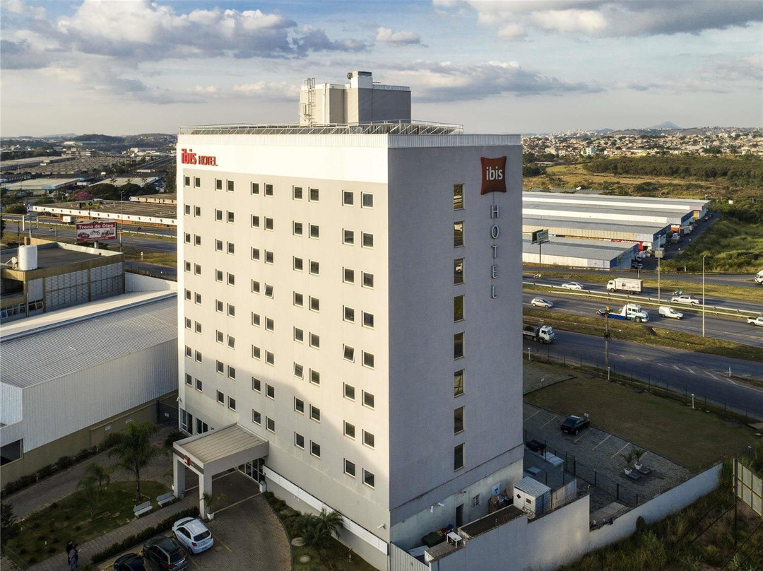 宜必思康塔根奇撒酒店主图