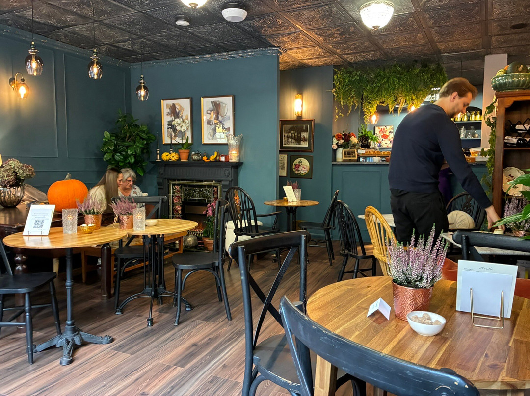 Nostalgia Café