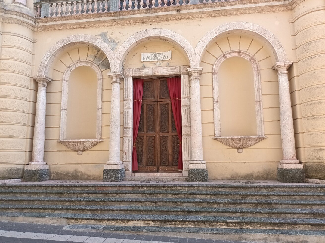 Chiesa Ss. Salvatore-Gimigliano必去景点