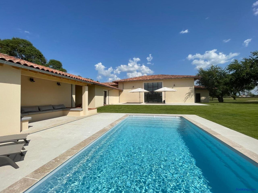 Chateau De La Busquette -
