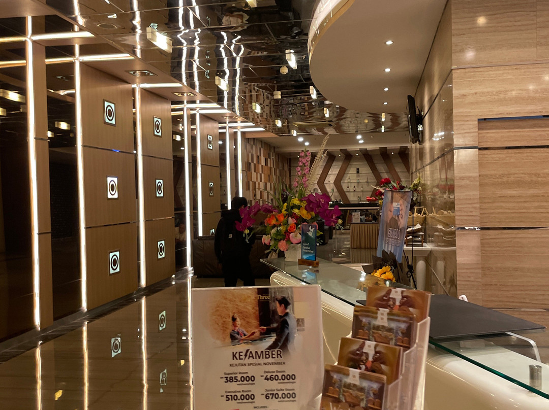 Wthree Premier Lagaligo Hotel主图