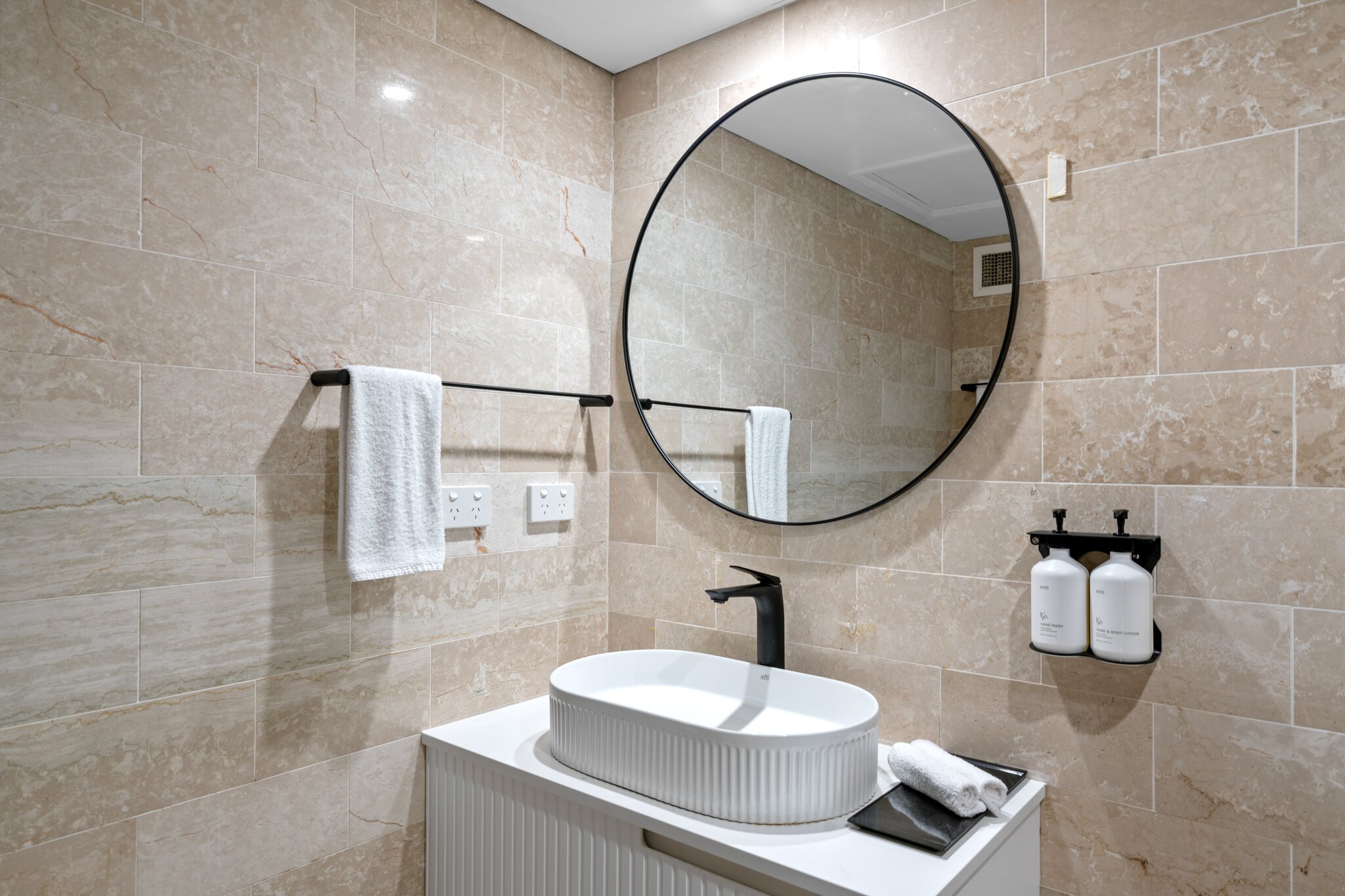 纽波特幻影酒店-浴室