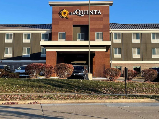 La Quinta Inn & Suites by Wyndham Ankeny IA / Des Moines IA