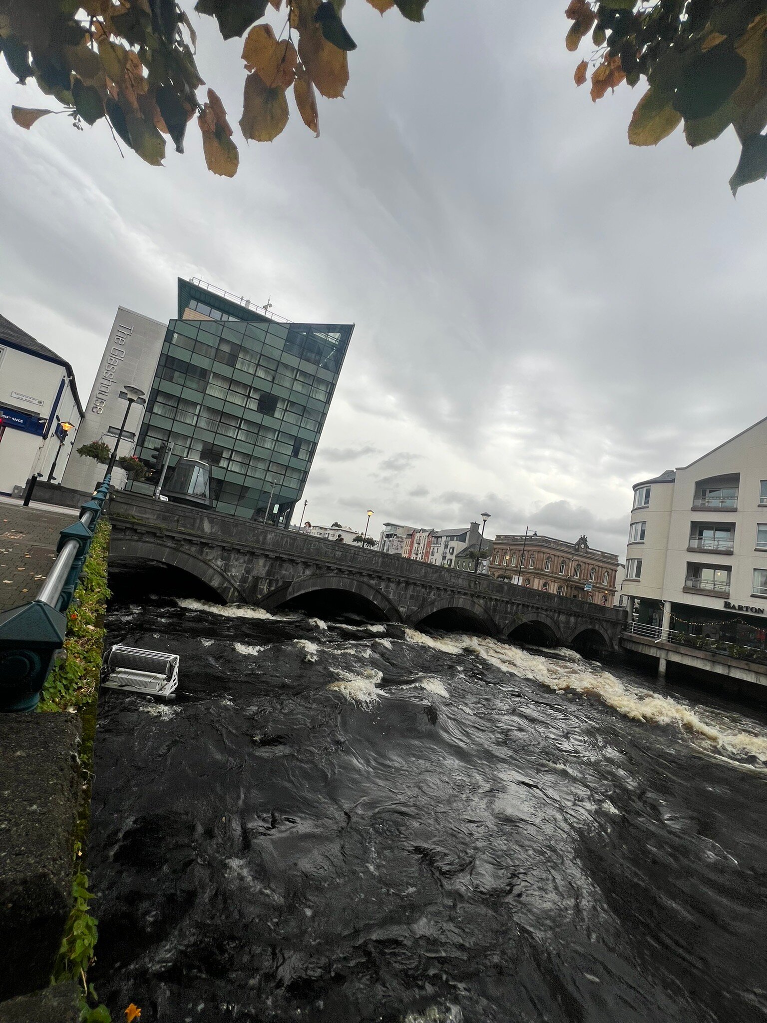 玻璃屋酒店-官方