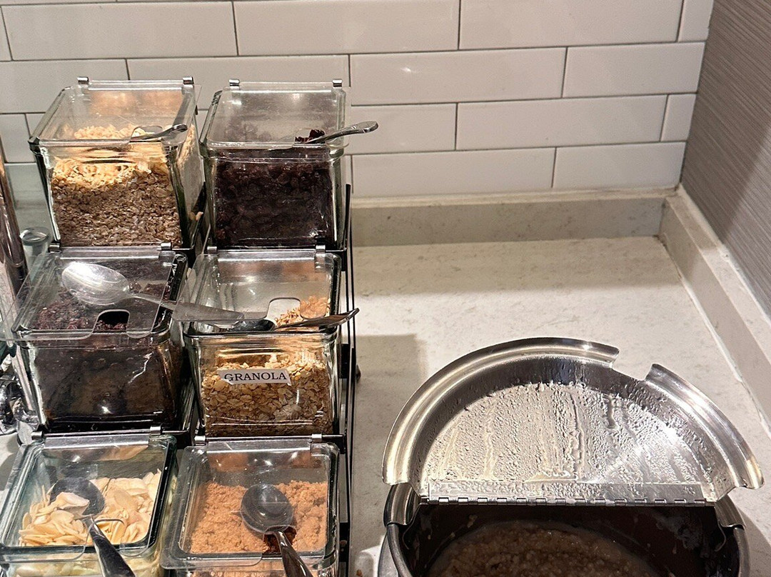 Hyatt House Chicago / Oak Brook主图