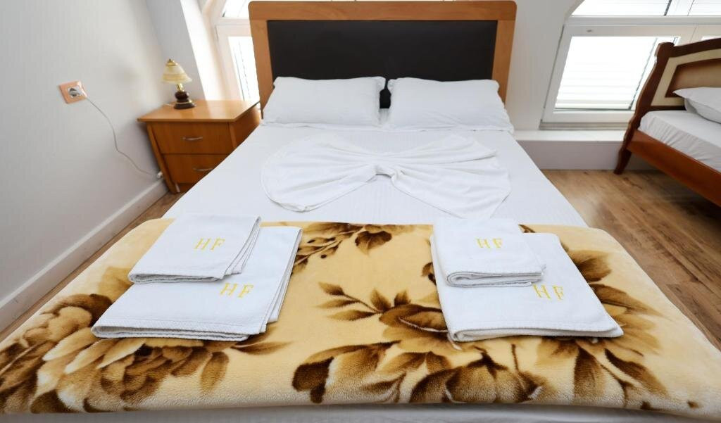 Hotel Familja