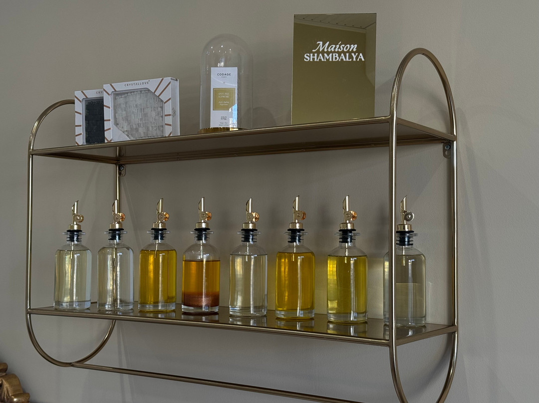 Shambalya Massage À Domicile-Pont-L'Eveque必去景点