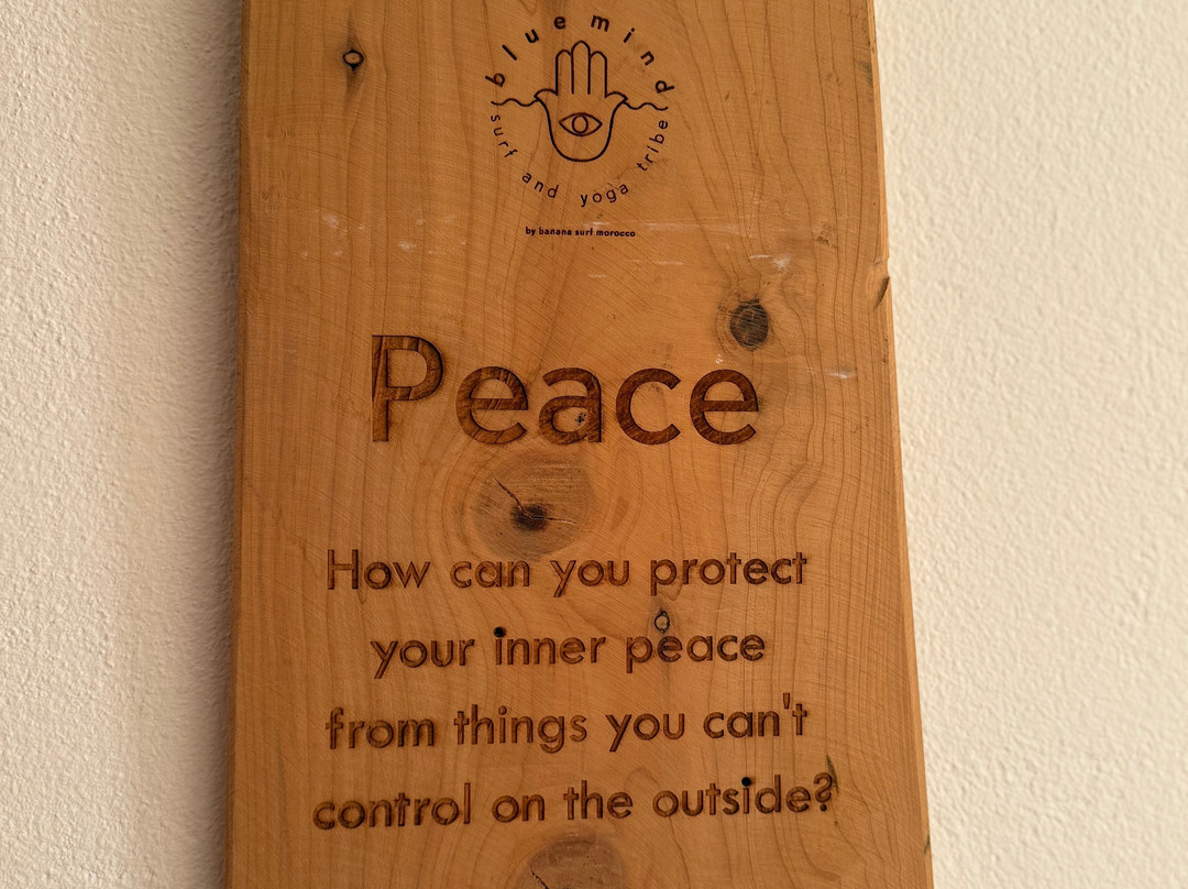 Blue Mind Surf & Yoga Tribe主图