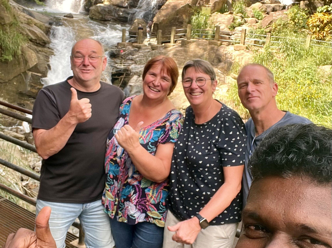 See Sri Lanka Tours-康提必去景点