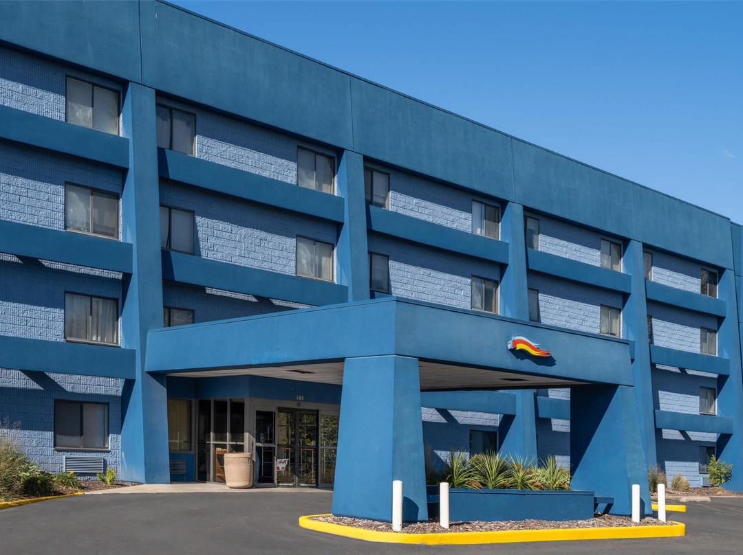 Days Inn By Wyndham Davenport