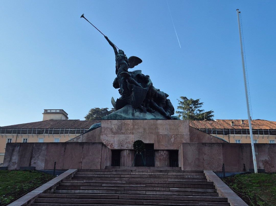 Piazza Trento e Trieste-蒙扎必去景点