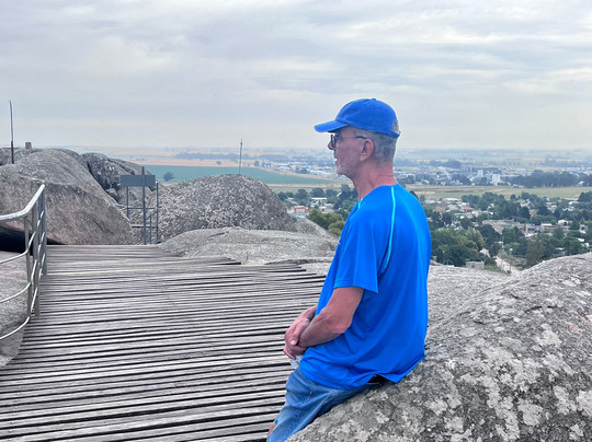 Piedra Movediza-坦迪尔必去景点