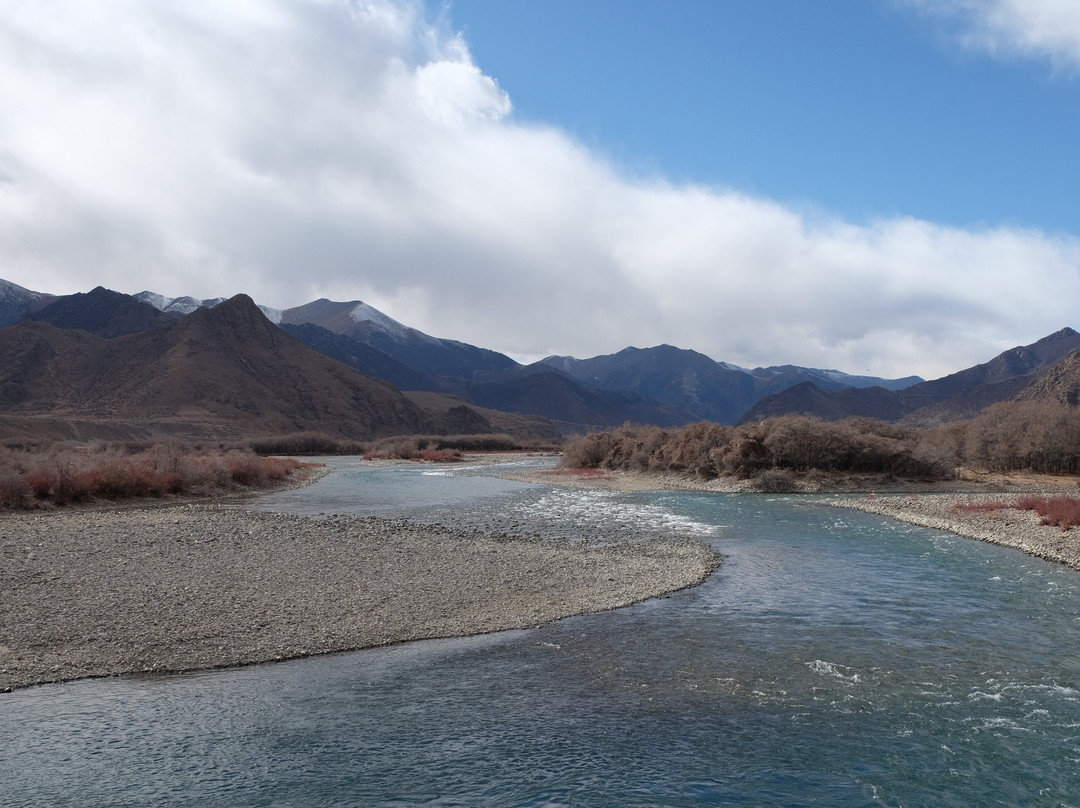 藏路旅游-拉萨市必去景点
