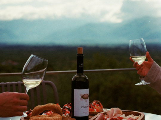 ZIN IDEOS Winery-Loutraki Pellas必去景点