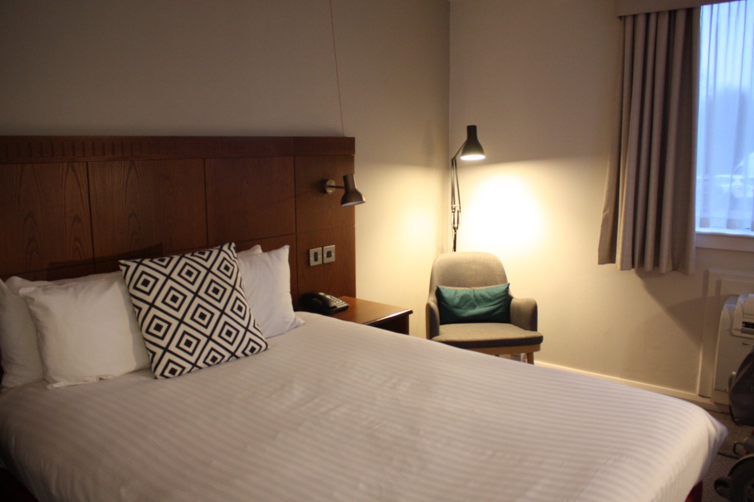 假日北安普敦酒店-官方