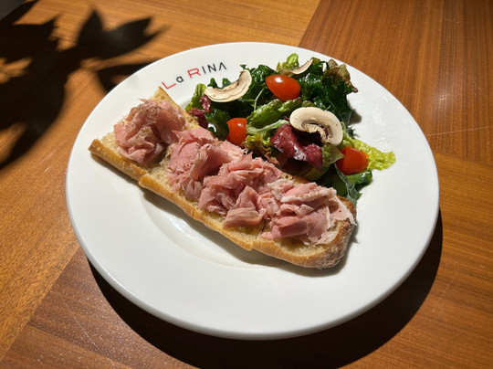 Cafe Restaurant La RINA