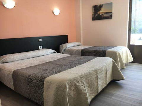 阿斯科纳酒店主图