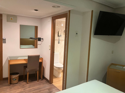 埃尔楚拉酒店主图