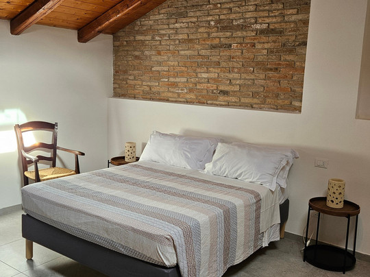 La Torre Di Longara主图