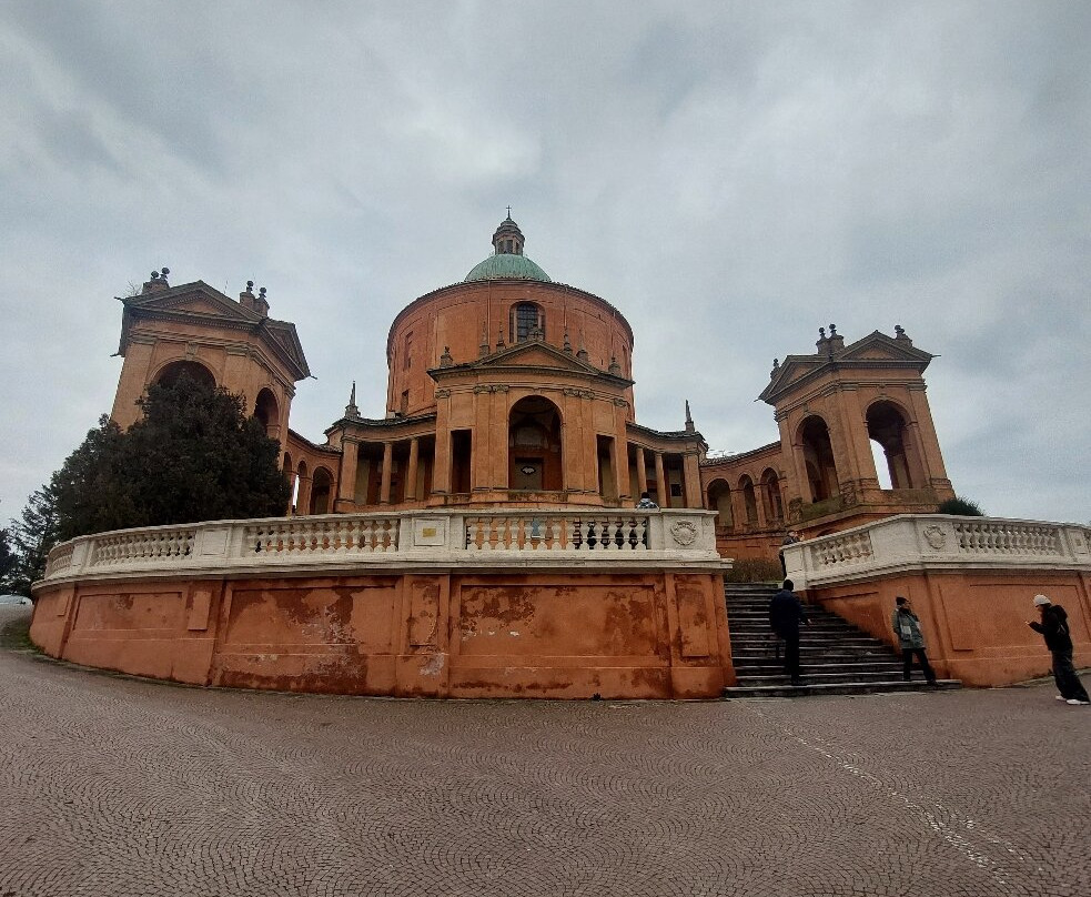 San Luca Express-博洛尼亚必去景点