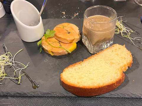 Hotel Restaurant La Glycine主图