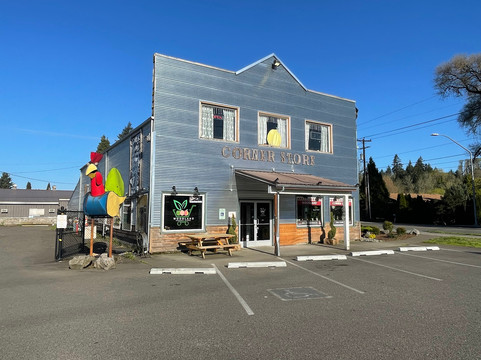 Woodland Corner Store