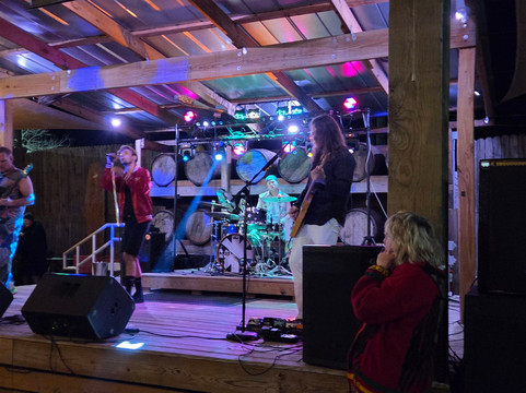 Marker 48 Brewing-布鲁克斯维尔必去景点