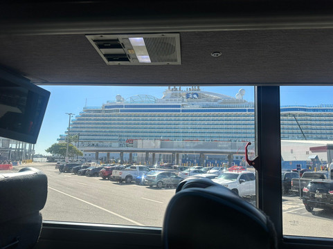 Go Port-卡纳维拉尔港必去景点