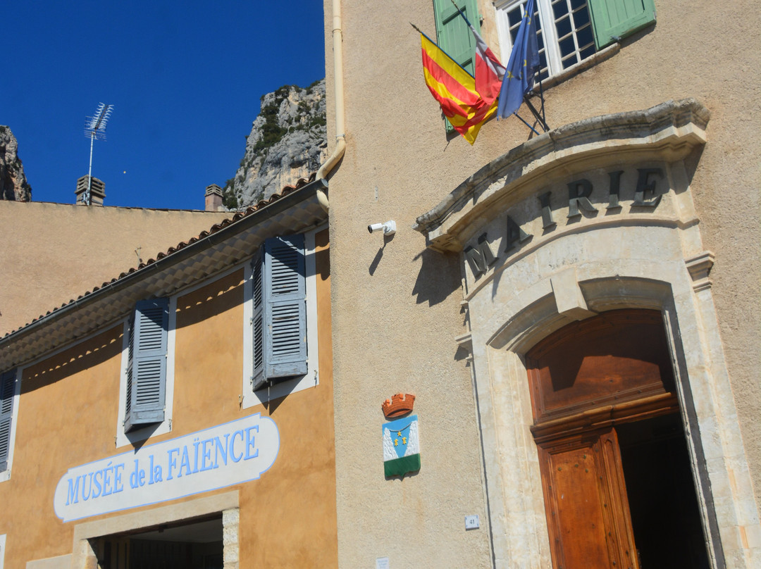 中心城-穆斯捷-圣玛丽必去景点