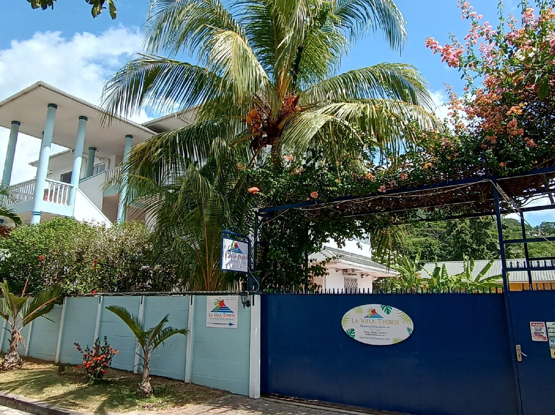 泰蕾兹别墅酒店主图