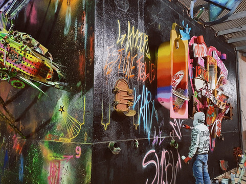 Spiktri Street Art Universe Museum-Ferrals-les-Corbieres必去景点