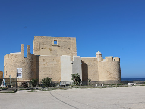 Castello di Brucoli-Brucoli必去景点