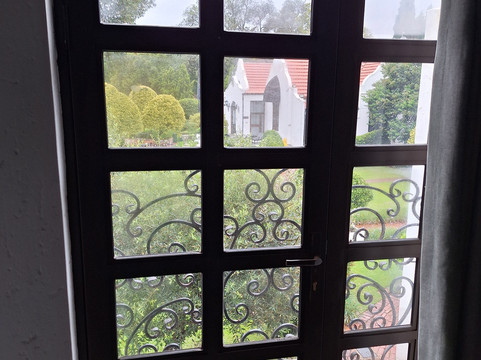 河草甸庄园主图