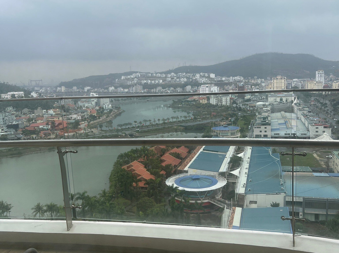 馨乐庭下龙滨海酒店主图