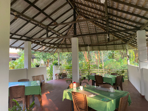 周游世界旅游酒店主图