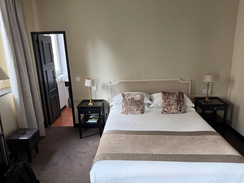 卡文迪什酒店主图