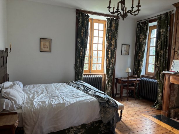 伊西尼城堡酒店-官方