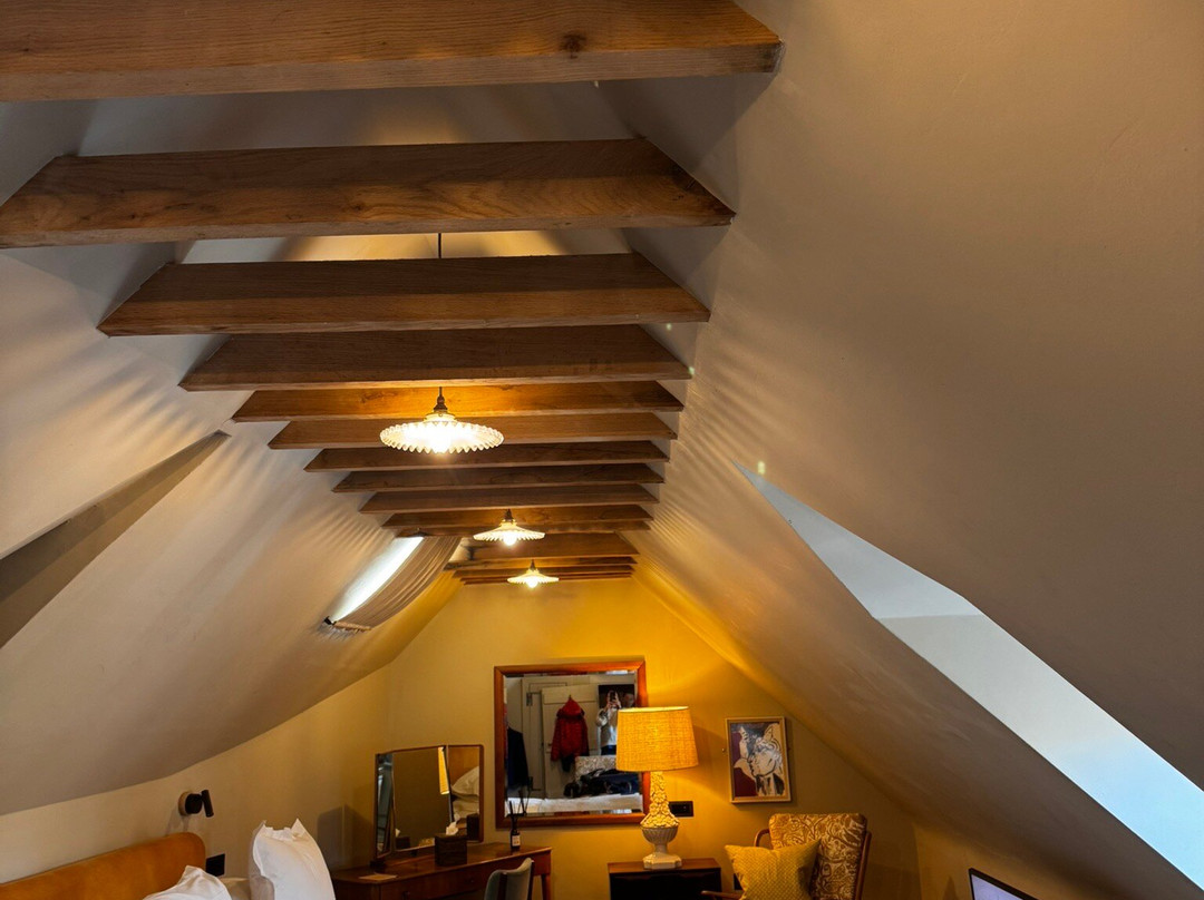 拉伊的乔治酒店主图