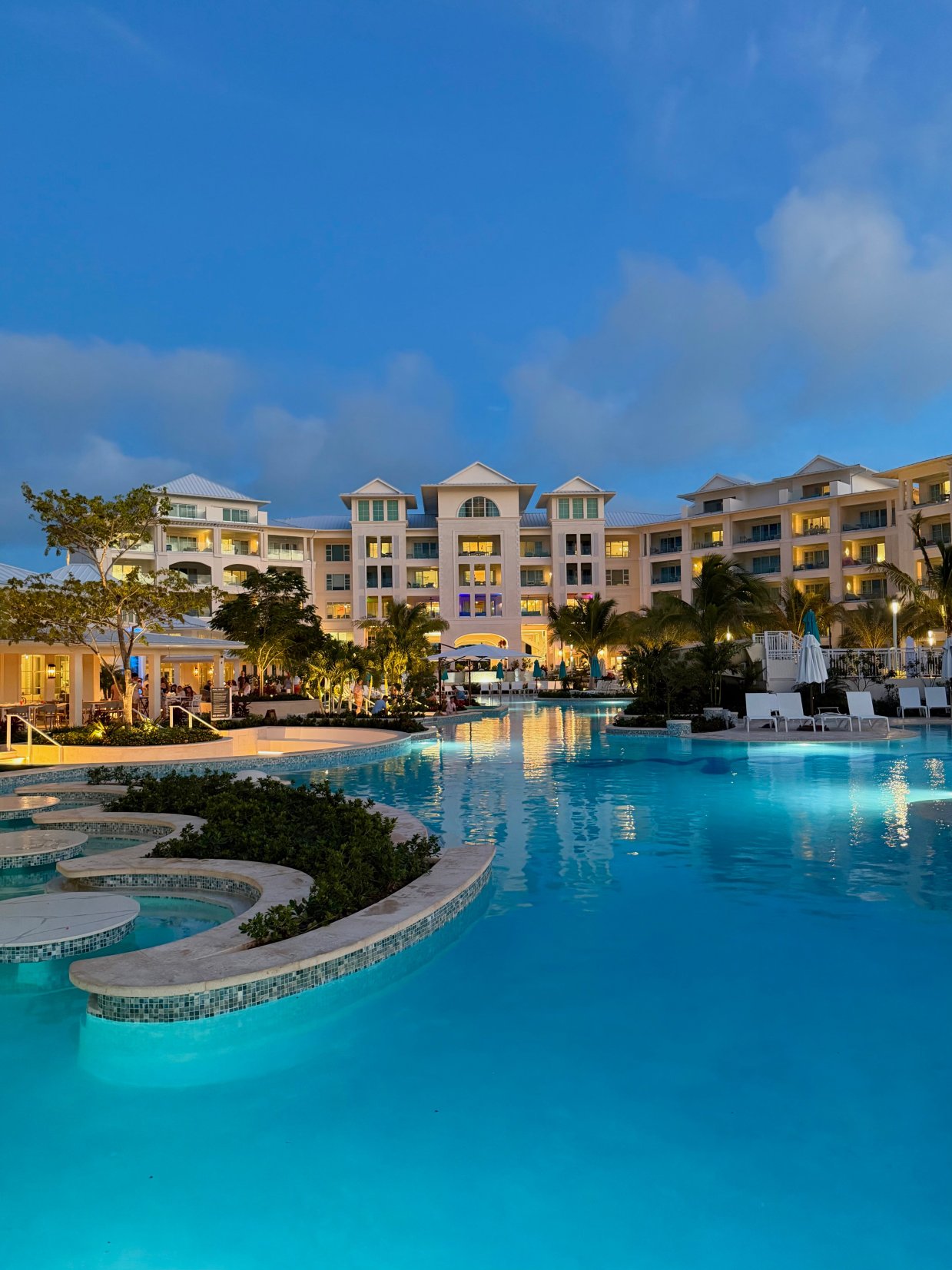 土克斯及开科斯群岛海滩酒店 - 全包式-官方