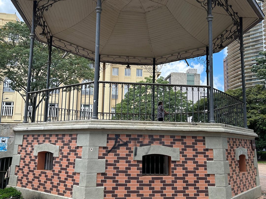 Praça da Liberdade-贝洛哈里桑塔必去景点