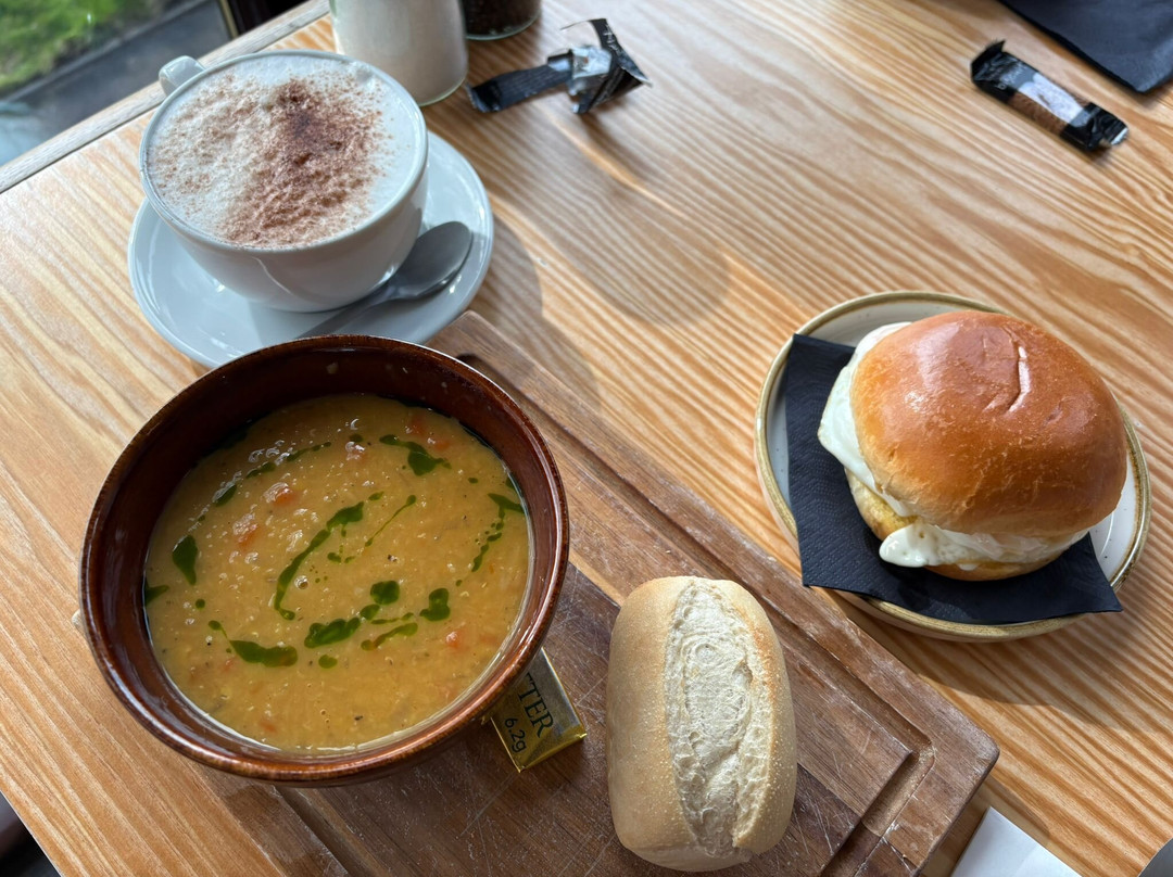 The Alba Bar & Restaurant