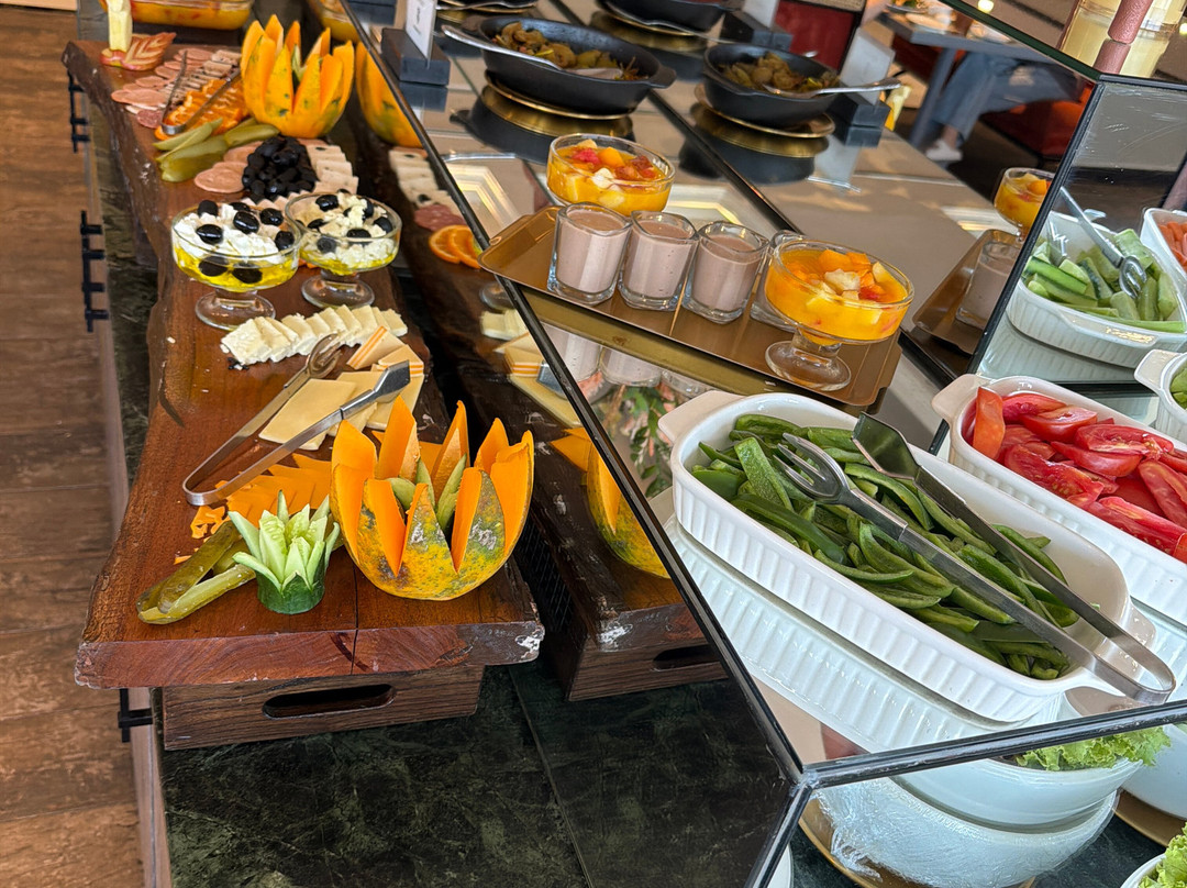 尼莎乔哈尔镇酒店主图