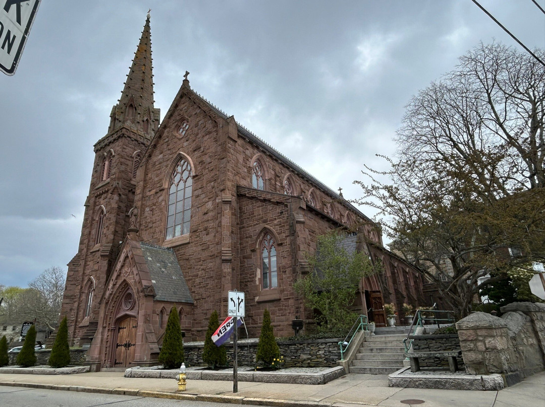 Saint Mary, Our Lady Of the Isle Roman Catholic Church-纽波特必去景点