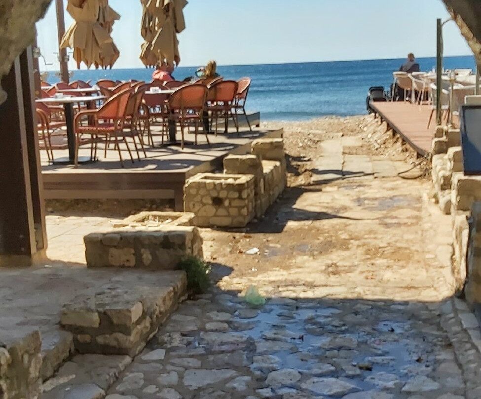 Budva Dancing girl-布德瓦必去景点