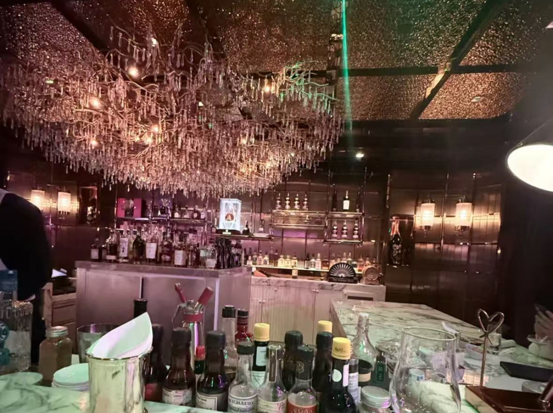 扉 - 杭州君悦酒店-杭州市必去景点