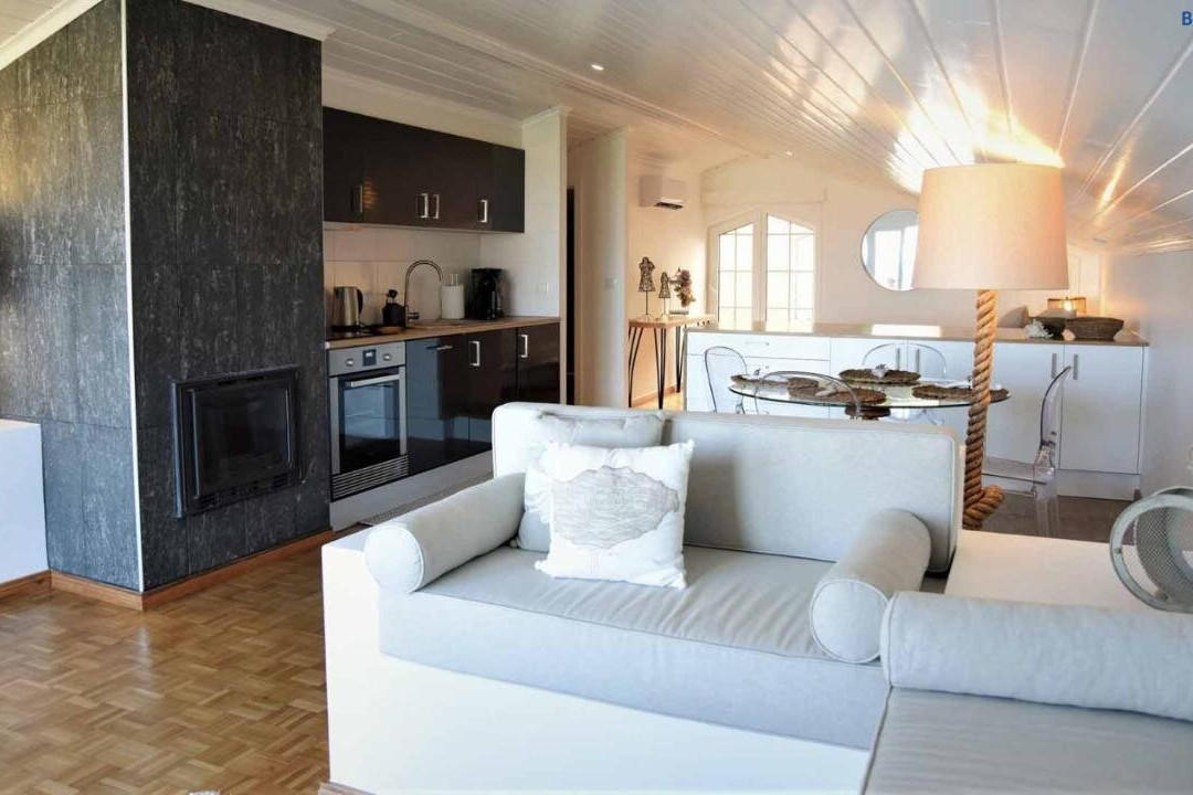 374 CK Seaside Guest House