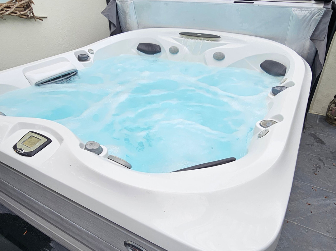 Spa Marin Cecile Arnoux-Le Mesnil-Saint-Denis必去景点