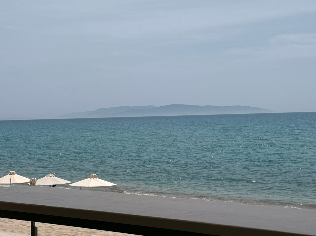 Lourdas (Lourdata) Beach-Lourdata必去景点